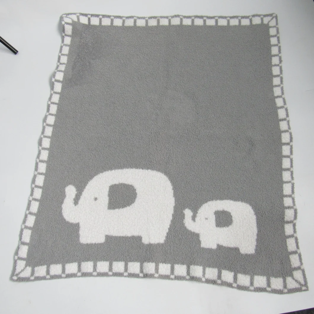 Beautiful Baby Featuring Jacquard Elephant Pattern Warm Blanket